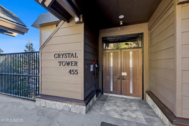 a view of an entryway with a kitchen