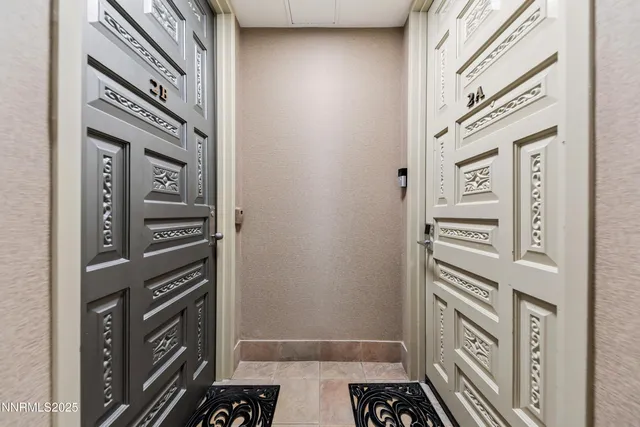 $2,900,000 | 455 Lakeshore Boulevard, Unit 2B, Incline Village, NV 89451