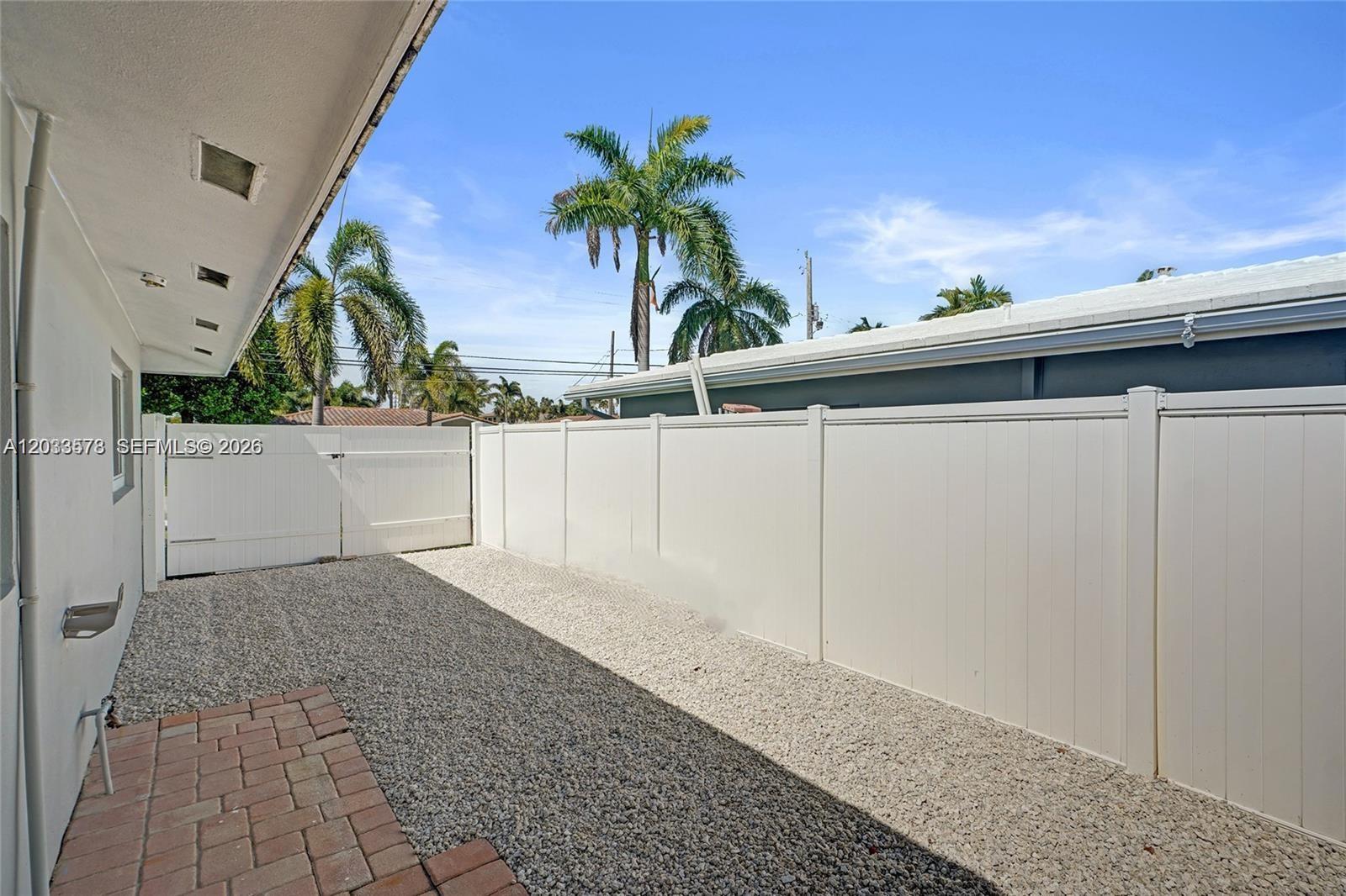 200 Southeast 3rd Street Pompano Beach, FL 33060 - Photo 51 of 54