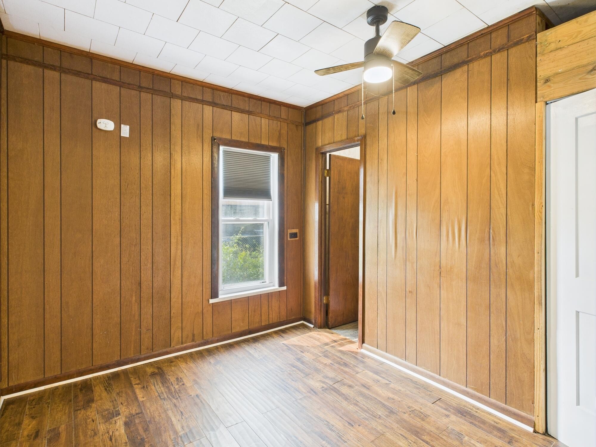 174 East Jackson Avenue Spring City, TN 37381 - Photo 19 of 28 a view of entryway with wooden walls