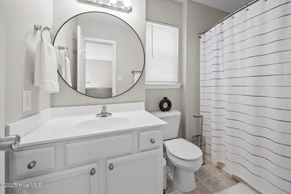 $2,200 | 215 Bishop Drive, Jacksonville, NC 28540