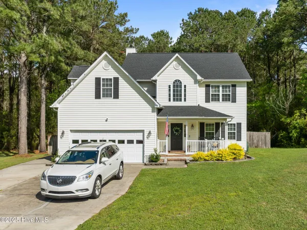 $2,200 | 215 Bishop Drive, Jacksonville, NC 28540