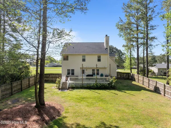 $2,200 | 215 Bishop Drive, Jacksonville, NC 28540