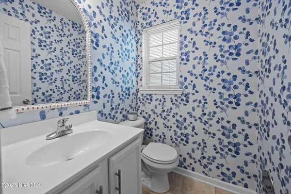 $2,200 | 215 Bishop Drive, Jacksonville, NC 28540