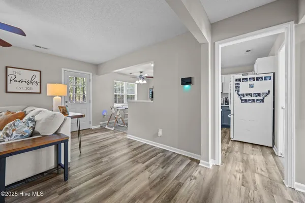 $2,200 | 215 Bishop Drive, Jacksonville, NC 28540