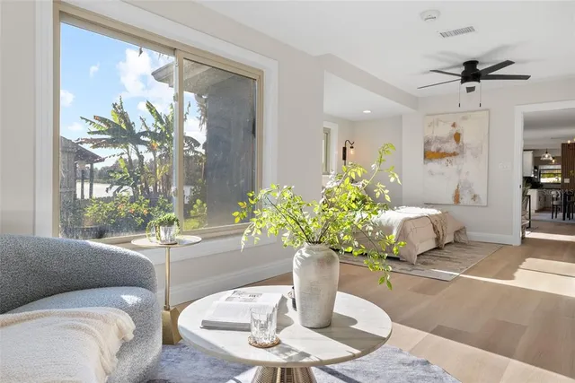 $724,990 | 122 Lake Drive, Tampa, FL 33613