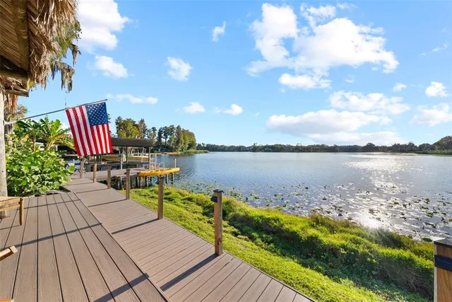 $724,990 | 122 Lake Drive, Tampa, FL 33613