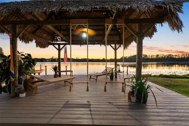 $724,990 | 122 Lake Drive, Tampa, FL 33613