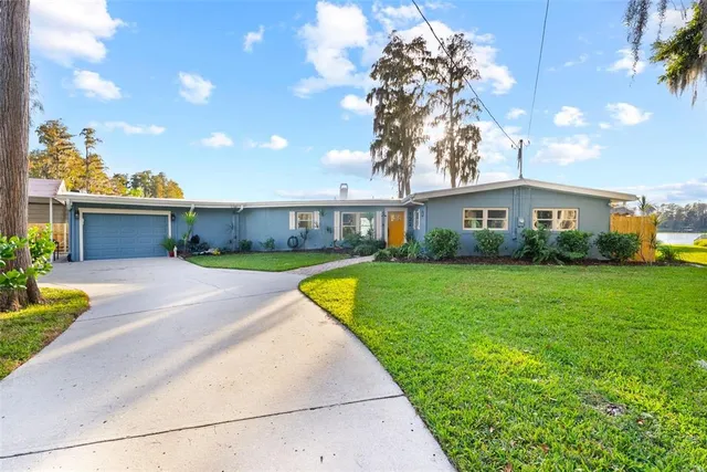 $724,990 | 122 Lake Drive, Tampa, FL 33613