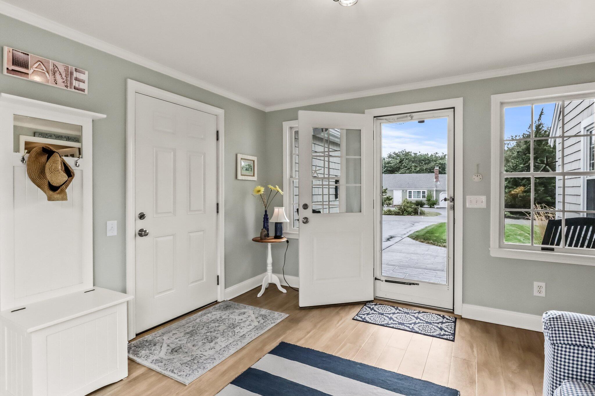 7 Hofe Road Orleans, MA 02653 - Photo 26 of 65 Entry area