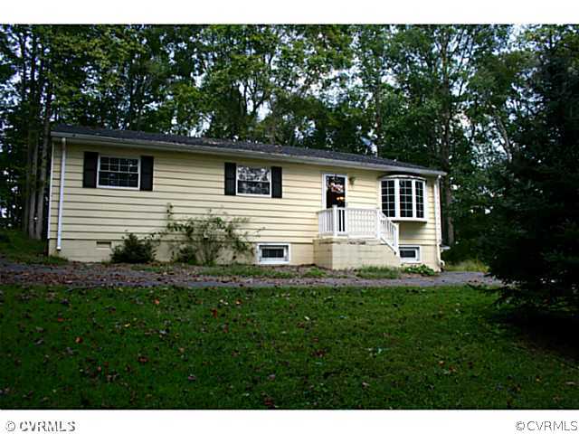 9112 East Patrick Henry Road Ashland, VA 23005 - Photo 1 of 11 Exterior Front