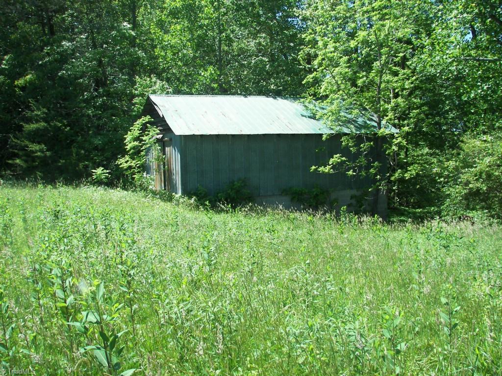 1741 Old Mill Road Pinnacle, NC 27043 - Photo 12 of 14 Gallery Image 12