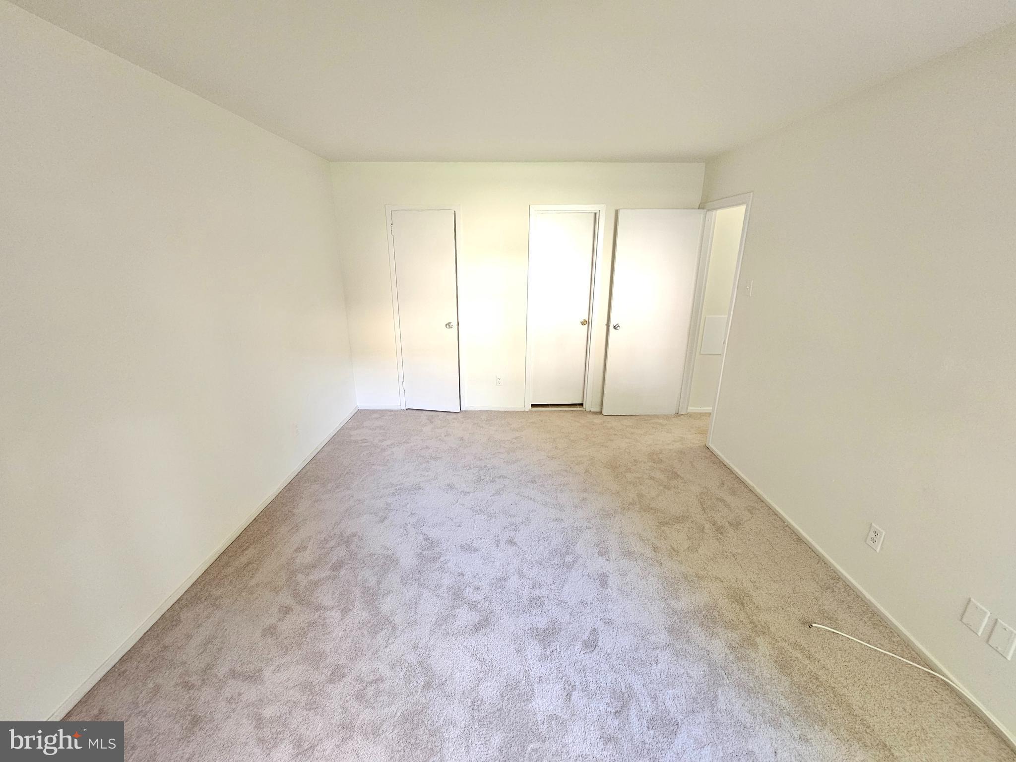 19323 Club House Road, Unit 101 Gaithersburg, MD 20886 - Photo 16 of 25 Master Bedroom