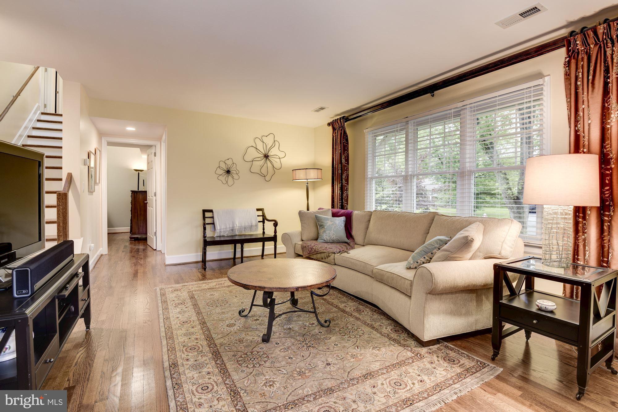 8006 New Market Road Alexandria, VA 22308 - Photo 7 of 37 Refinished Hardwood Floors on the Main Level