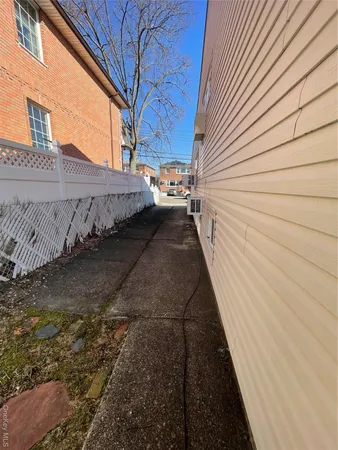 $1,399,000 | 154-58 20th Road | Whitestone