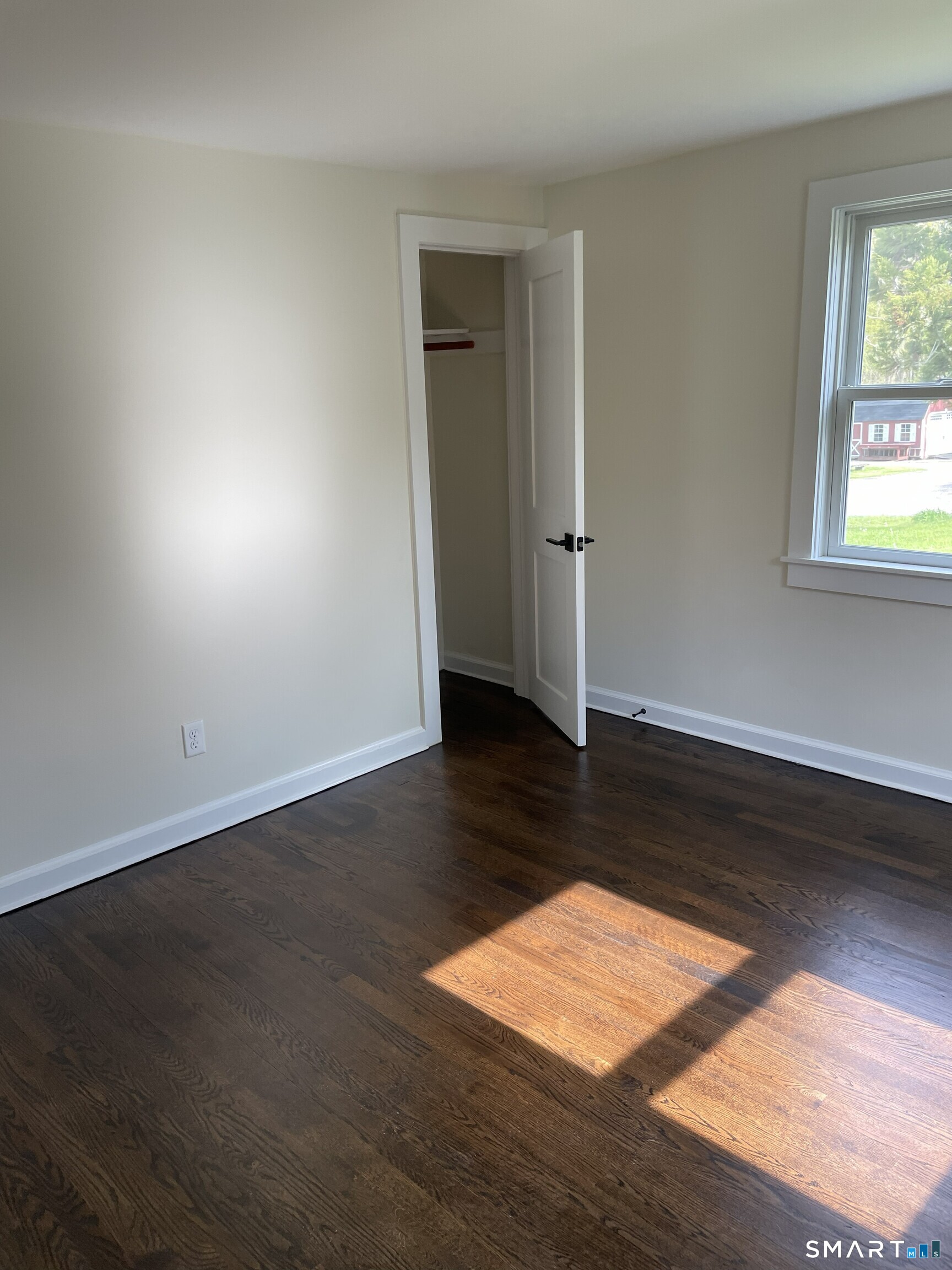 1039 N Road Groton, CT 06340 - Photo 12 of 18