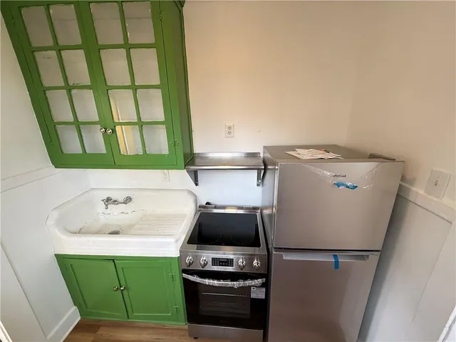 $1,100 | 832 North Gayoso Street, Unit A, New Orleans, LA 70119