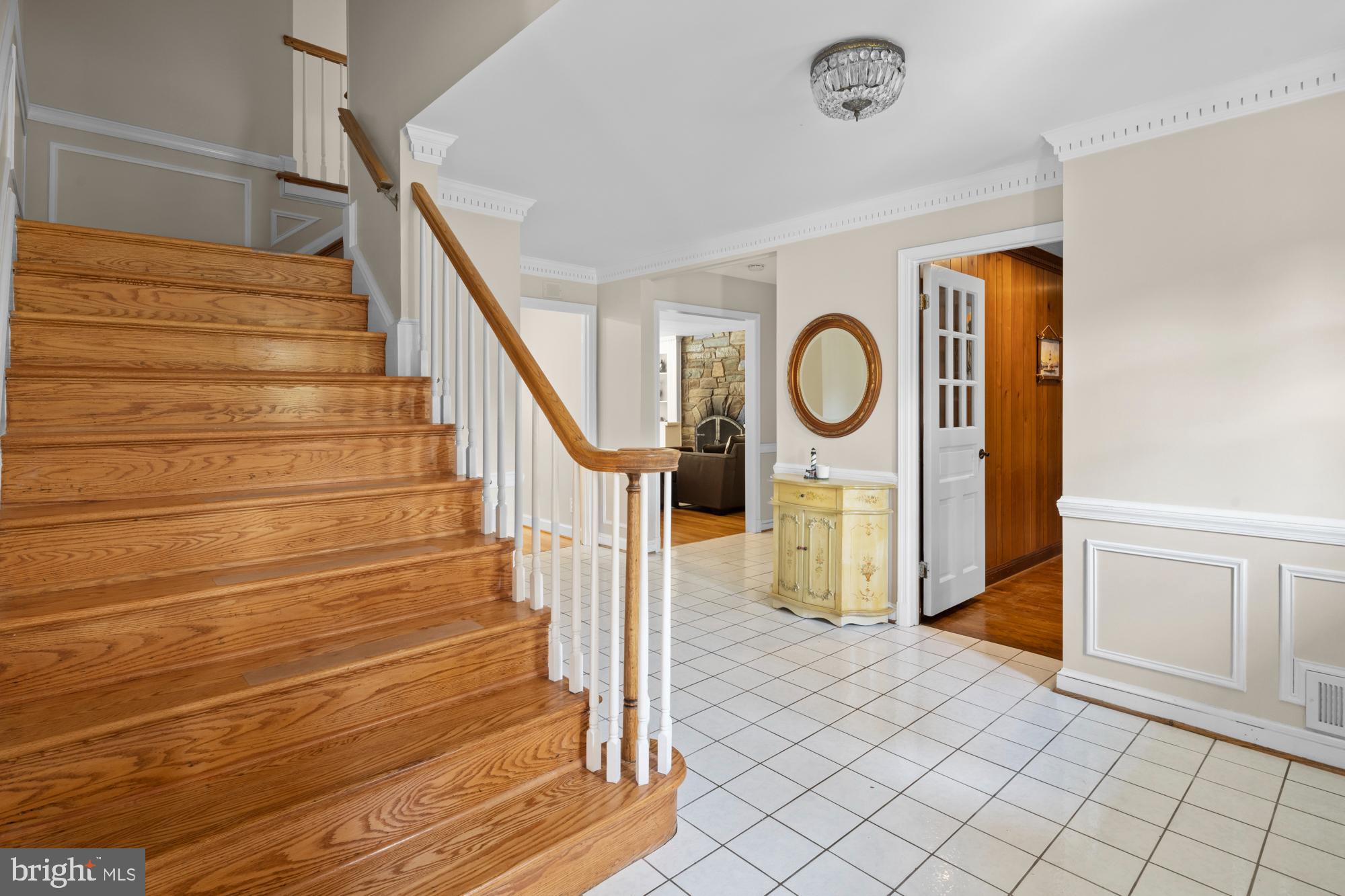 12810 Travilah Road Potomac, MD 20854 - Photo 5 of 51 Gallery Image 5