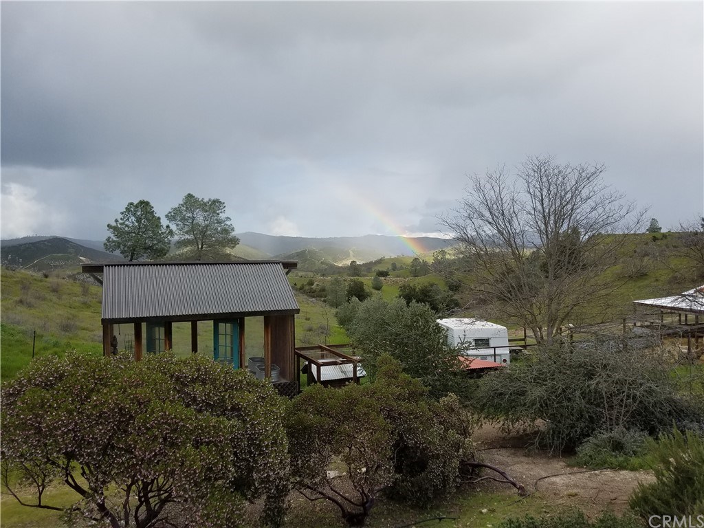 9750 Random Canyon Way Creston, CA 93432 - Photo 24 of 75
