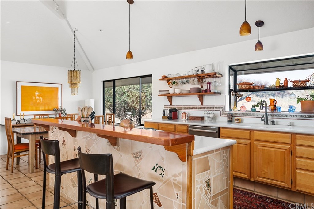 9750 Random Canyon Way Creston, CA 93432 - Photo 35 of 75