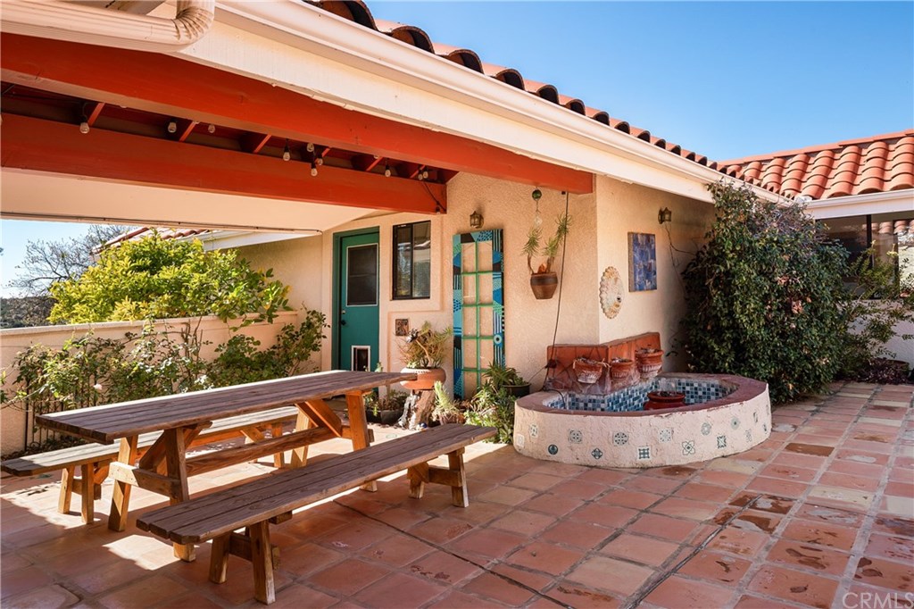 9750 Random Canyon Way Creston, CA 93432 - Photo 6 of 75