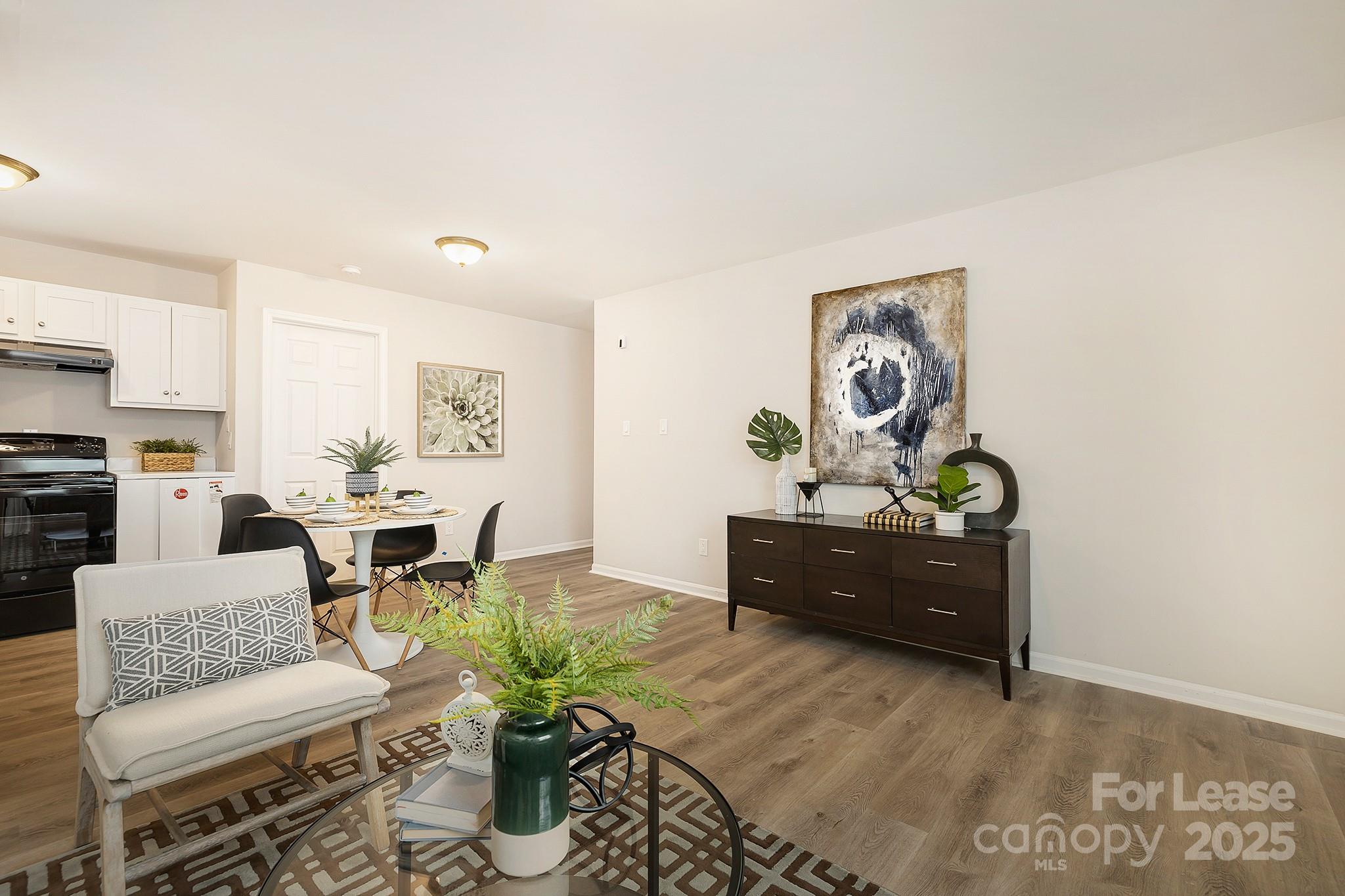 1850 Lowell Bethesda Road, Unit 2 Gastonia, NC 28056 - Photo 5 of 13 a living room with furniture
