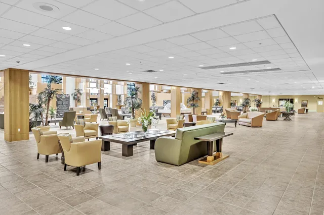 $1,325 | 576 Fanshaw North, Unit 576, Boca Raton, FL 33434