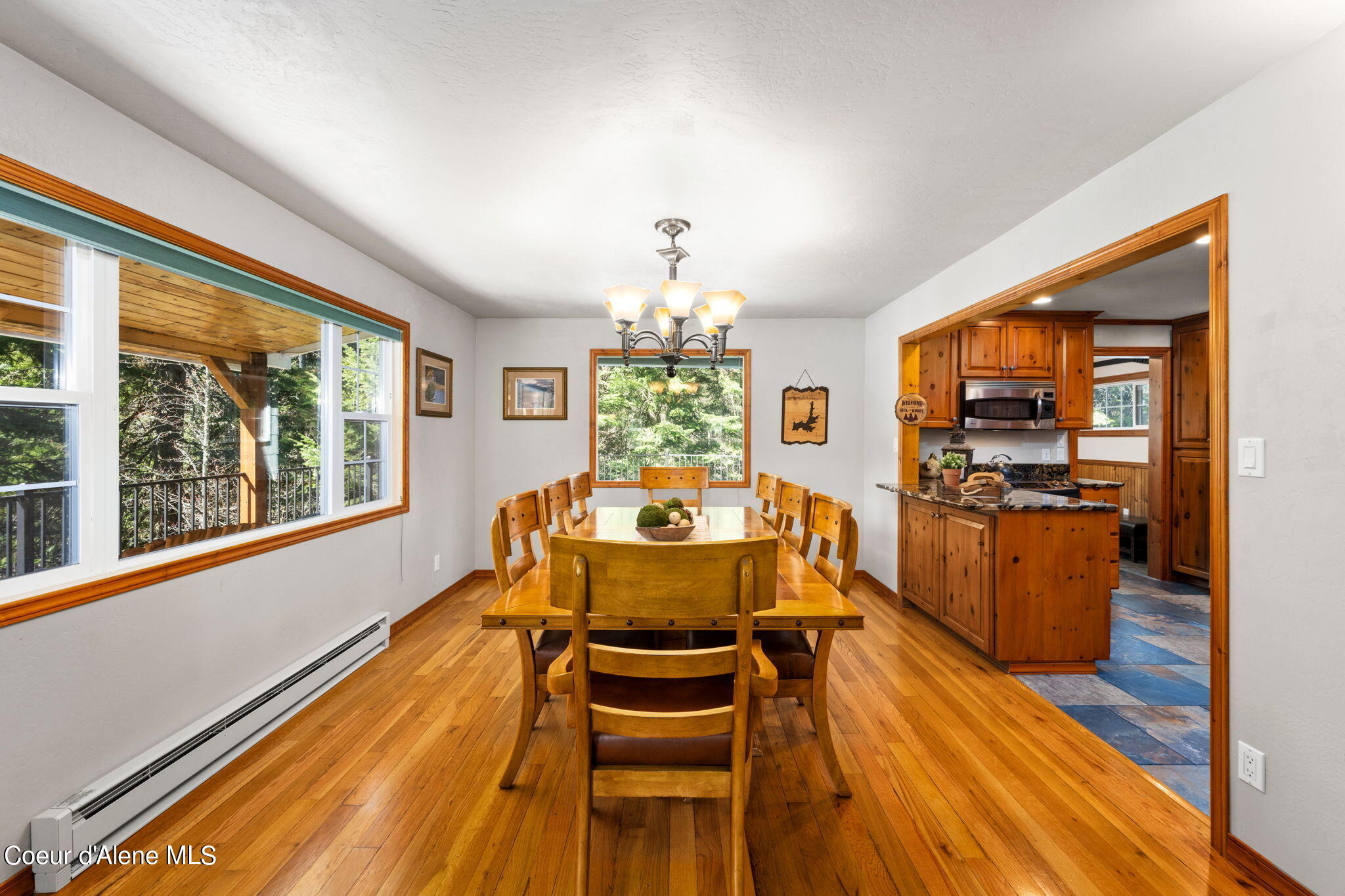 19503 East Hayden Lake Road Hayden, ID 83835 - Photo 23 of 57 dining area/kitchen