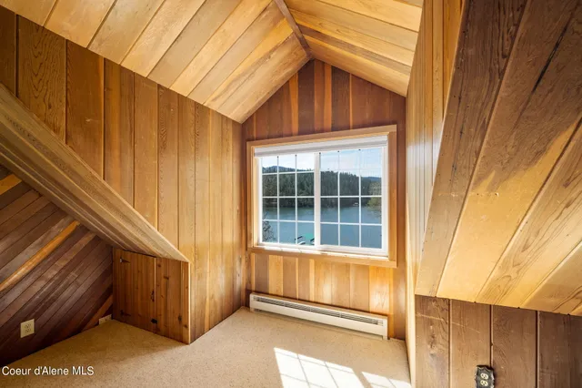 $1,225,000 | 19503 East Hayden Lake Road, Hayden, ID 83835