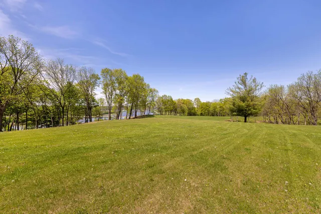 $590,000 | Lot 2 Wolff Hazel Green, Hazel Green, WI 53811