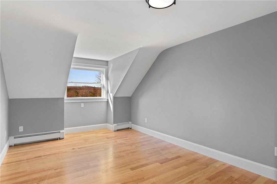 223 Reservoir Road Cumberland, RI 02864 - Photo 24 of 40