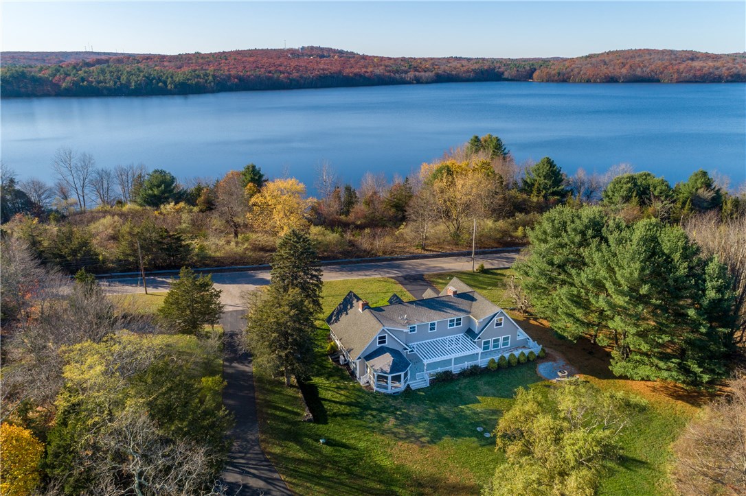 223 Reservoir Road Cumberland, RI 02864 - Photo 37 of 40