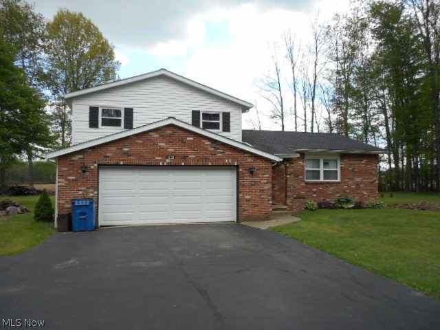 1631 Rustic Run Road Warren, OH 44481 - Photo 1 of 18 Gallery Image 1