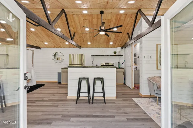 $1,500 | 3224 Knob Creek Road, Gray, TN 37615