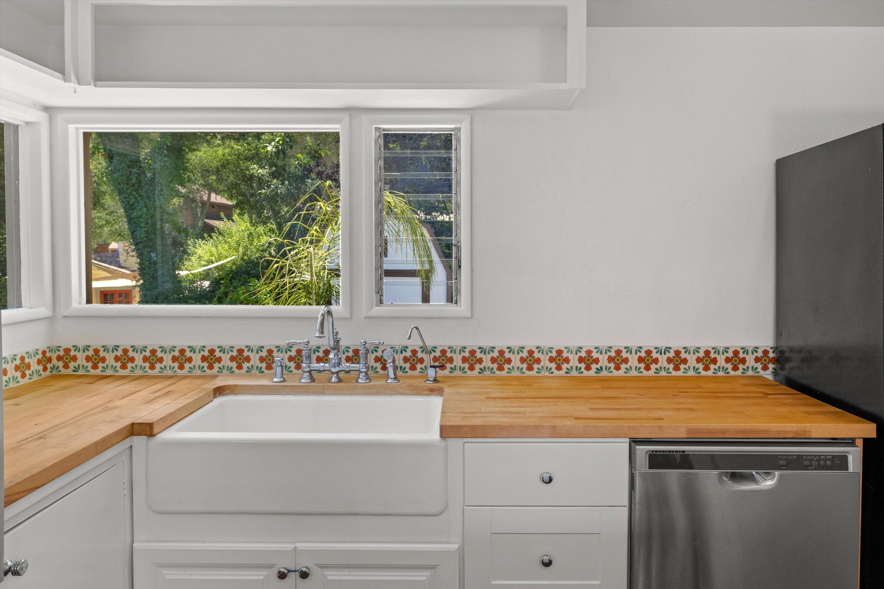 279 Rosario Park Road Santa Barbara, CA 93105 - Photo 13 of 49 a bathroom with a sink and a mirror