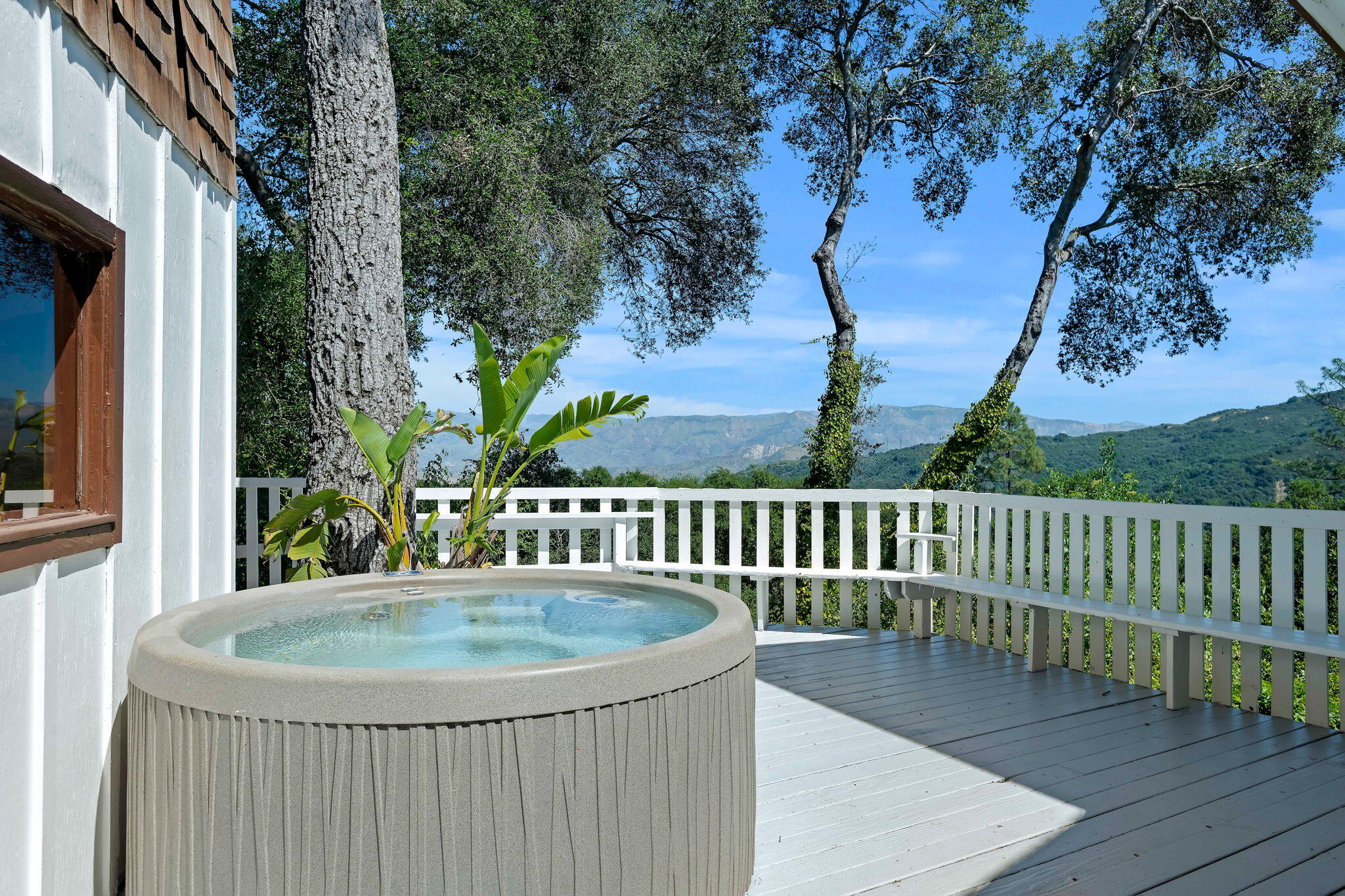279 Rosario Park Road Santa Barbara, CA 93105 - Photo 14 of 49 Hot Tub