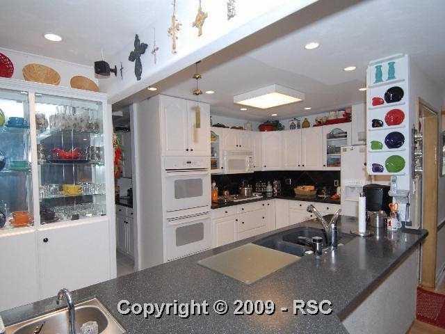 2117 Winston Road Colorado Springs, CO 80909 - Photo 5 of 12