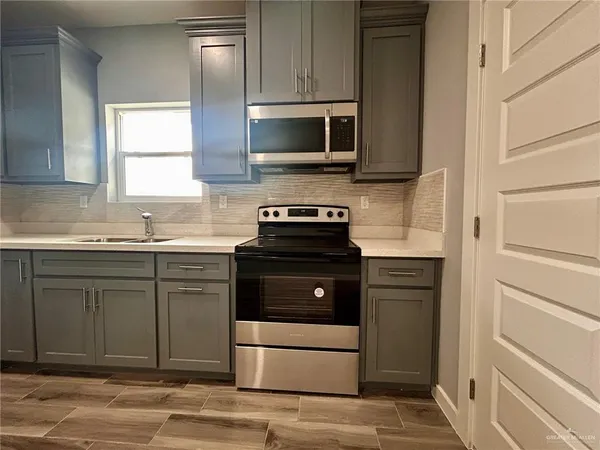 $1,050 | 908 West Kohala Avenue, Unit 1, Alton, TX 78573