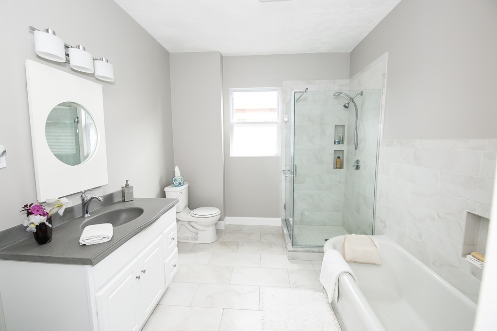 54 County Road Chelsea, MA 02150 - Photo 10 of 27