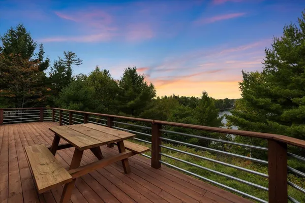 $1,200,000 | 2375 Viste Point Road, Ely, MN 55731