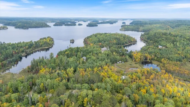 $1,200,000 | 2375 Viste Point Road, Ely, MN 55731