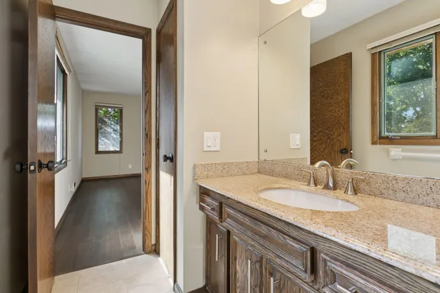 $2,750 | 7207 Heatherton Circle, Edina, MN 55435