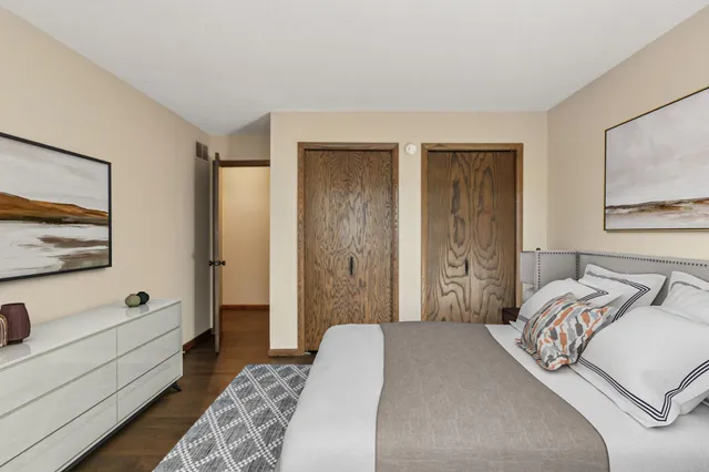 $2,750 | 7207 Heatherton Circle, Edina, MN 55435