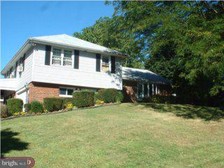 764 Burnley Place Springfield, PA 19064 - Photo 1 of 6 Gallery Image 1