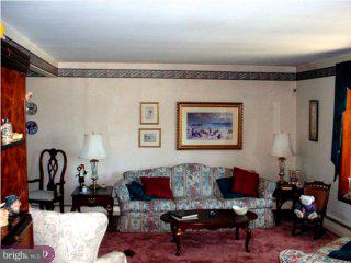 764 Burnley Place Springfield, PA 19064 - Photo 2 of 6 Gallery Image 2