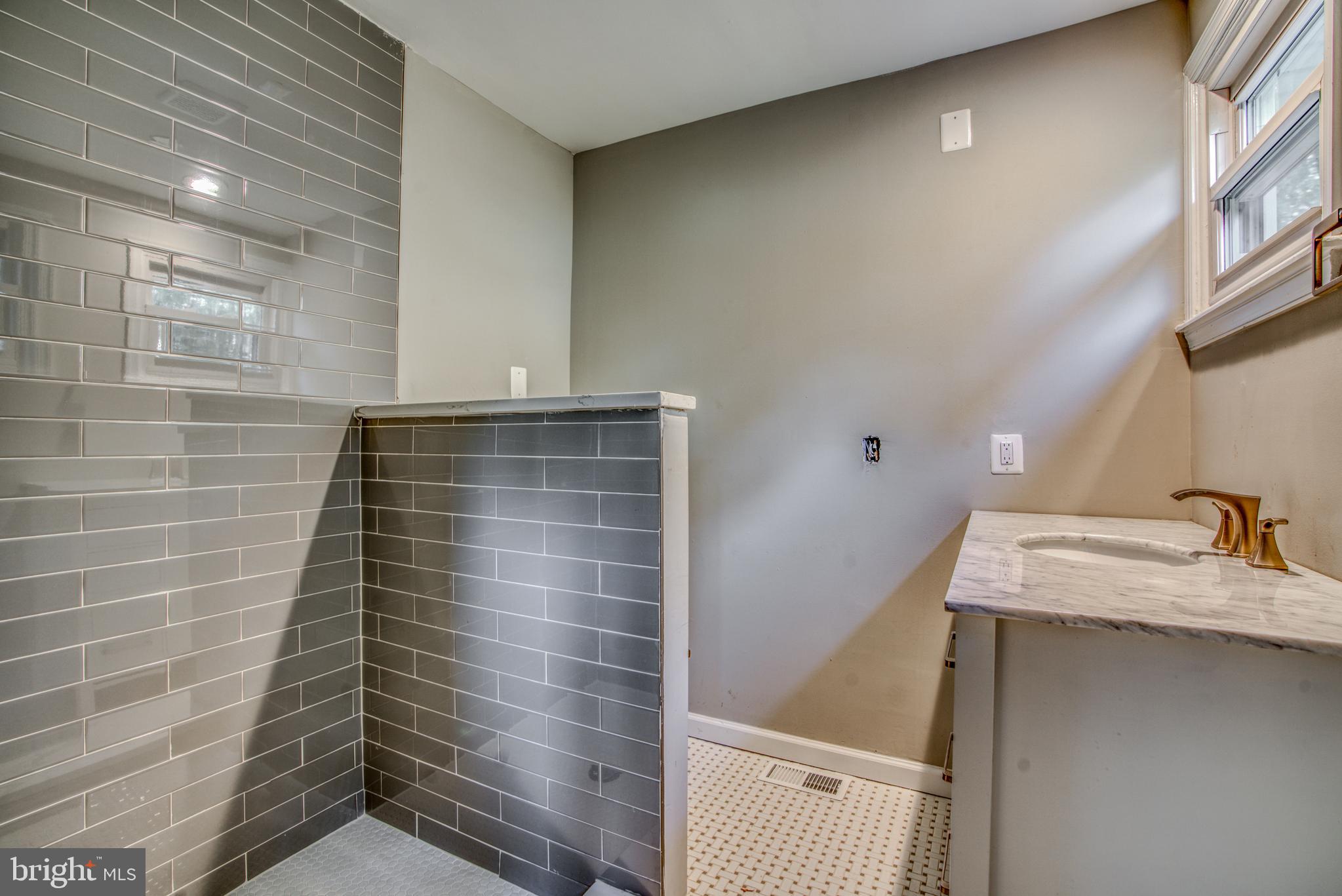 1327 Robin Road Pikesville, MD 21208 - Photo 24 of 51 Gallery Image 24