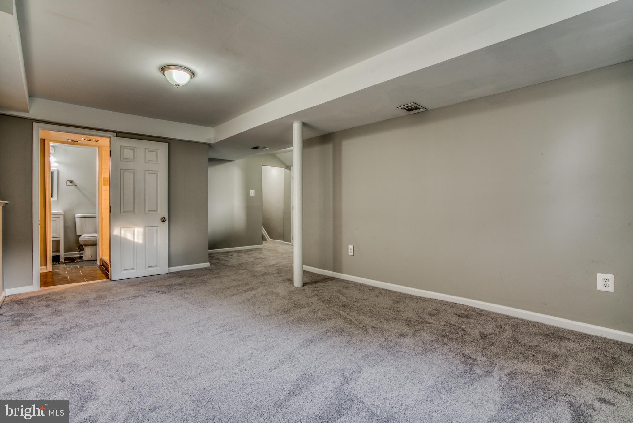 1327 Robin Road Pikesville, MD 21208 - Photo 39 of 51 Gallery Image 39