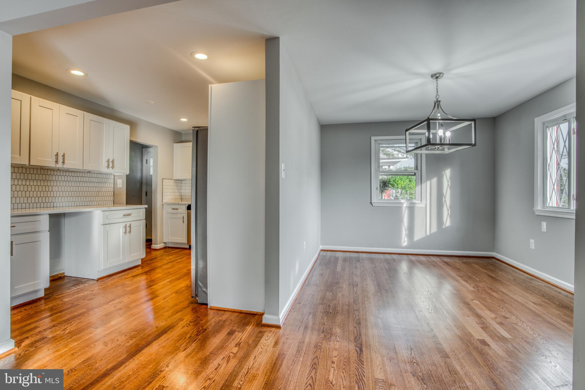 1327 Robin Road Pikesville, MD 21208 - Photo 10 of 51 Gallery Image 10