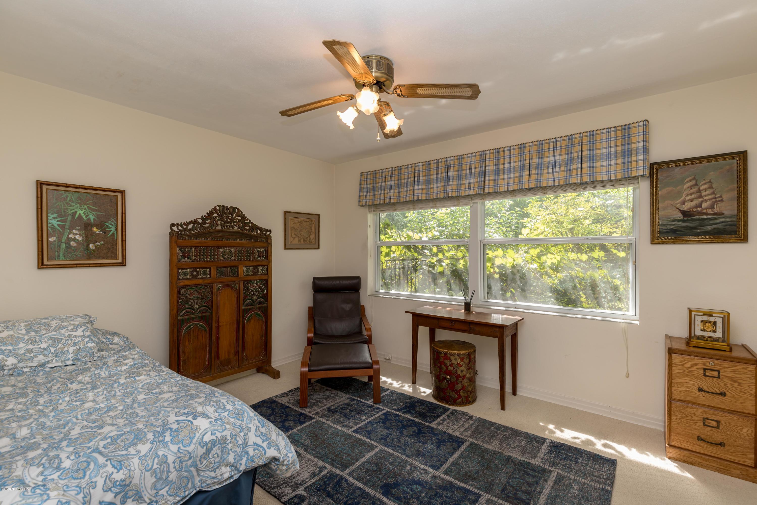 4726 Nottingham Road Jacksonville, FL 32210 - Photo 12 of 41 Third Bedroom