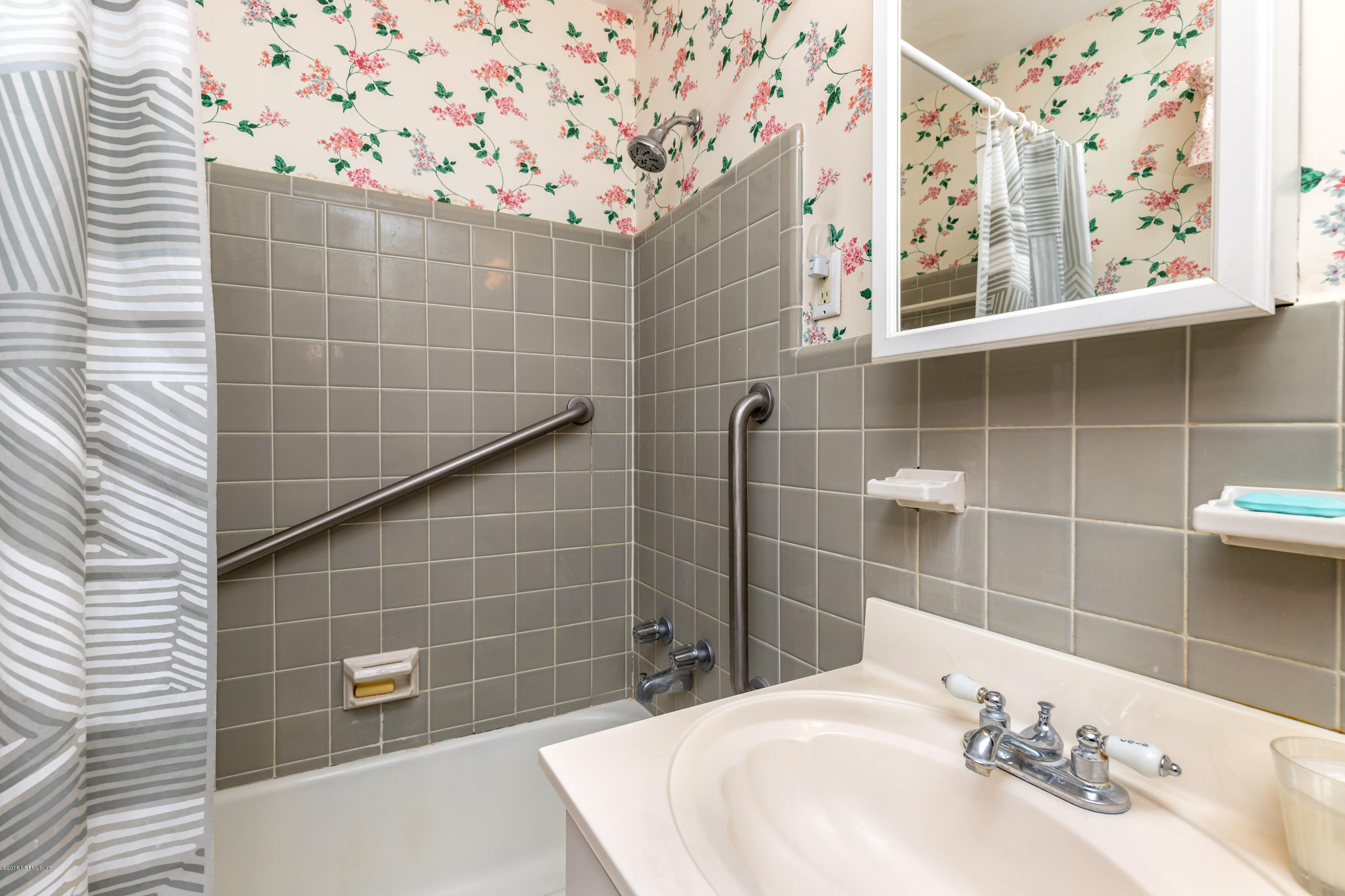 4726 Nottingham Road Jacksonville, FL 32210 - Photo 36 of 41 Second Bathroom View 2